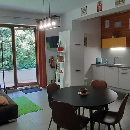 Family House Apartma 莫济列 外观 照片